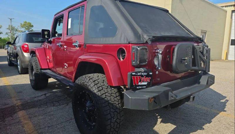 2012 Jeep Wrangler Unlimited Sahara