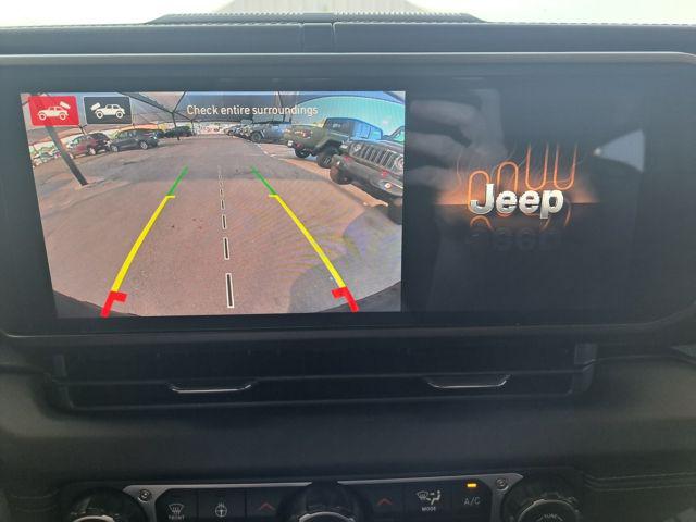 2025 Jeep Wrangler 2-Door Rubicon 4x4