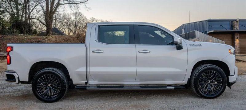 2019 Chevrolet Silverado 1500 High Country