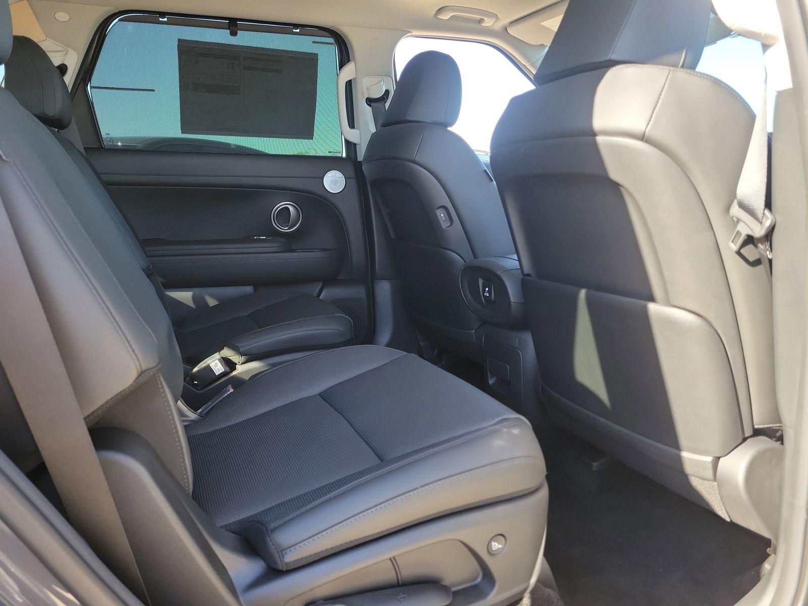 2026 Hyundai Palisade Limited - Photo 17