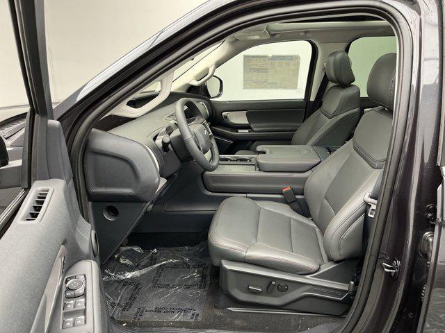 2025 Ford Expedition Active MAX