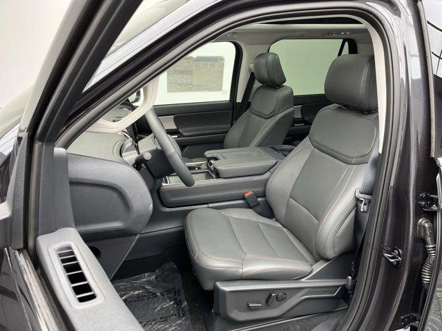 2025 Ford Expedition Active MAX