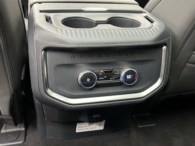 2025 Ford Expedition Active MAX