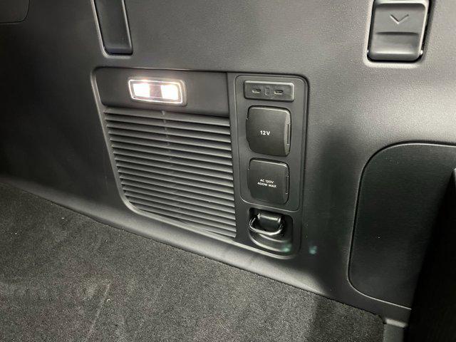 2025 Ford Expedition Active MAX