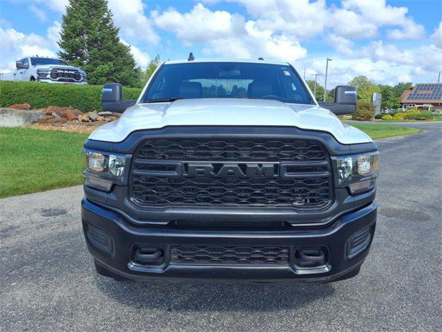 2024 RAM 2500 Tradesman Crew Cab 4x4 8 Box