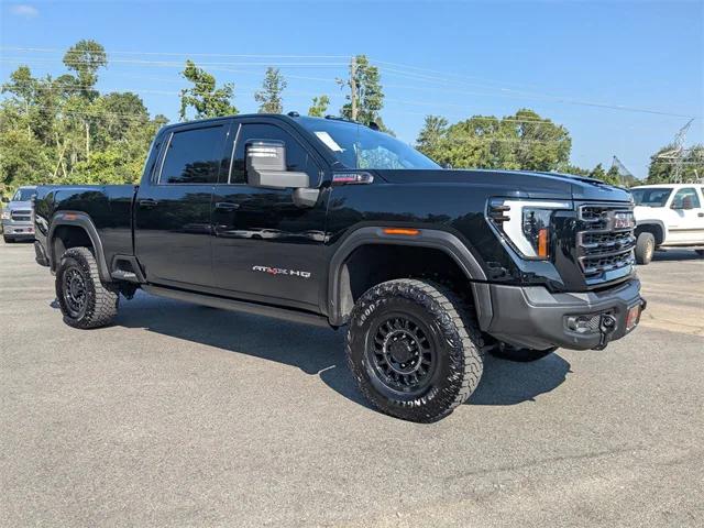 2024 GMC Sierra 2500HD 4WD Crew Cab Standard Bed AT4X