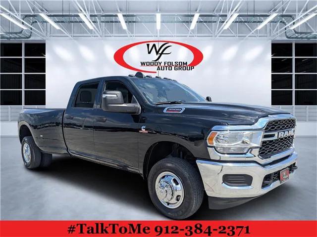 2024 RAM 3500 Tradesman Crew Cab 4x4 8 Box 2024 RAM 3500 Tradesman Crew Cab 4x4 8 Box