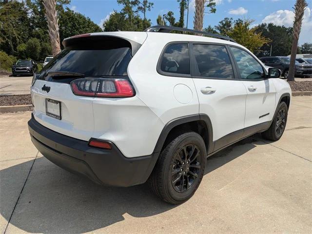 2023 Jeep Cherokee Altitude Lux 4x4