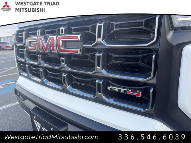 2023 GMC Canyon 4WD Crew Cab Short Box AT4