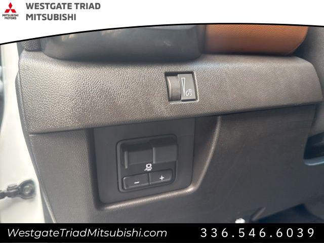 2023 GMC Canyon 4WD Crew Cab Short Box AT4