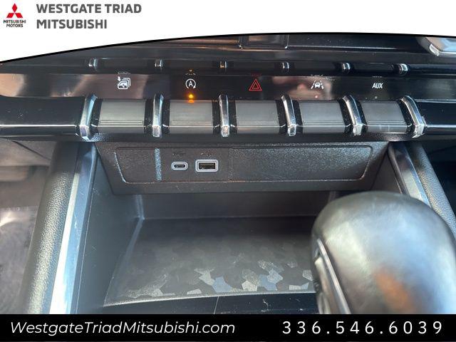 2023 GMC Canyon 4WD Crew Cab Short Box AT4