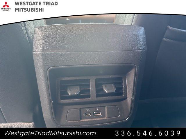 2023 GMC Canyon 4WD Crew Cab Short Box AT4