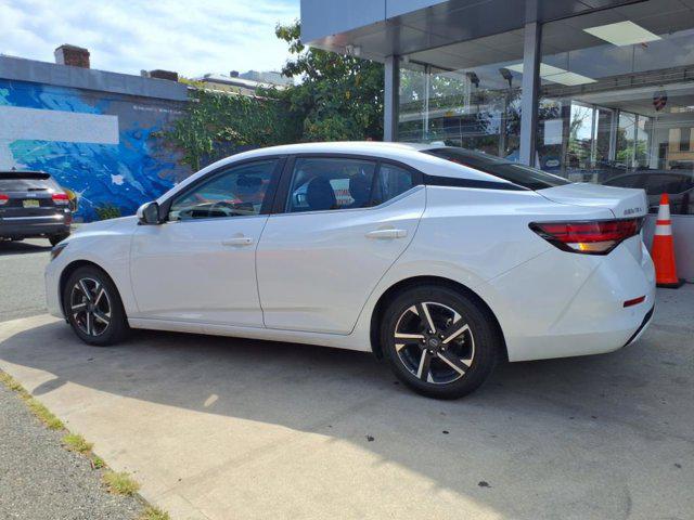 2024 Nissan Sentra SV Xtronic CVT
