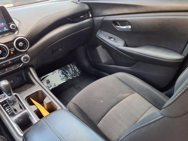 2024 Nissan Sentra SV Xtronic CVT