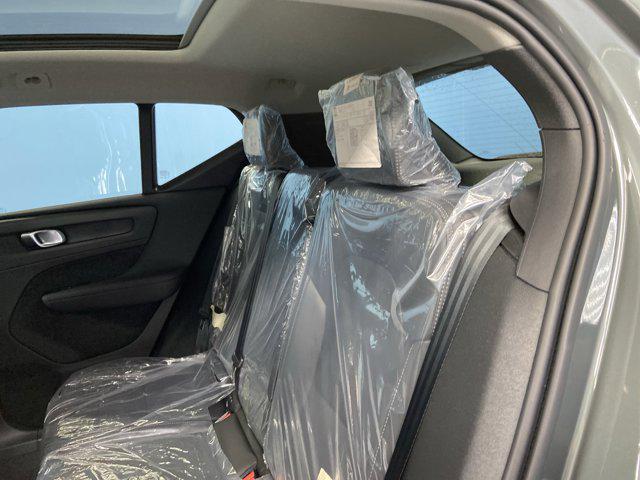 2026 Volvo XC40 B5 Core