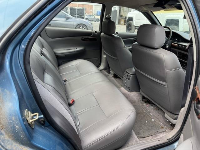 1993 Chrysler Concorde Base