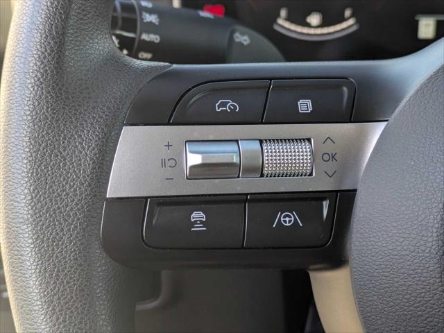 2025 Hyundai Tucson SE