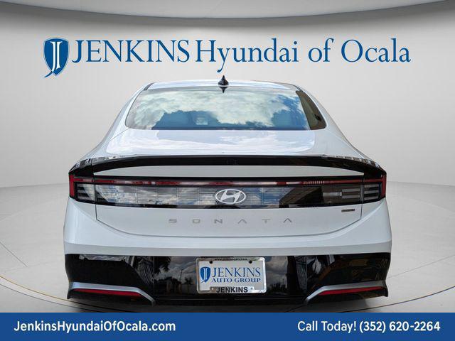 2025 Hyundai Sonata Hybrid SEL