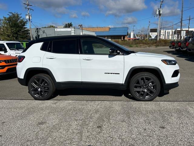2026 Jeep Compass COMPASS LIMITED ALTITUDE 4X4