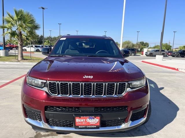 2025 Jeep Grand Cherokee GRAND CHEROKEE L LAREDO X 4X2