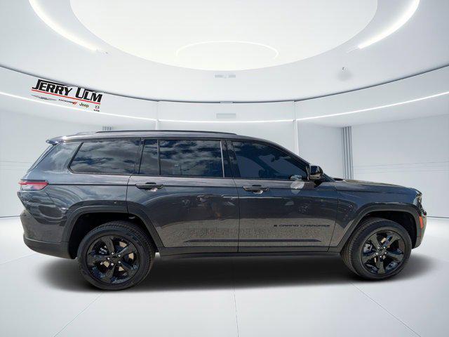 2025 Jeep Grand Cherokee GRAND CHEROKEE L LIMITED 4X2