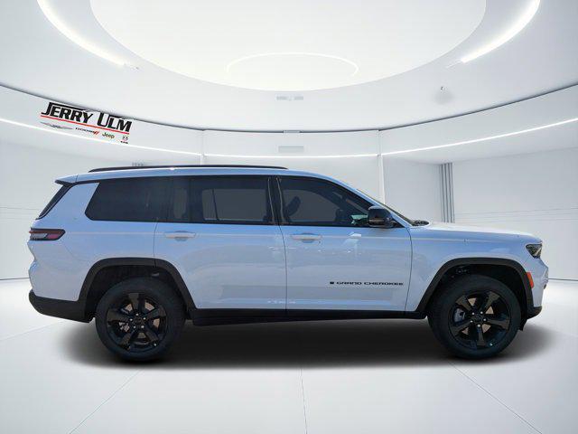 2025 Jeep Grand Cherokee GRAND CHEROKEE L LIMITED 4X2