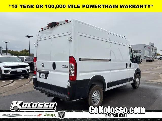 2026 Ram ProMaster Cargo Van Tradesman High Roof 136" WB w/Pass Seat