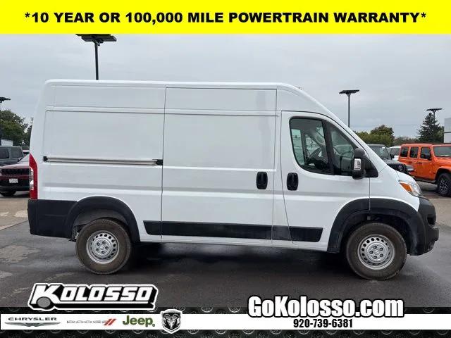 2026 Ram ProMaster Cargo Van Tradesman High Roof 136" WB w/Pass Seat