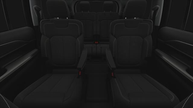 2025 Jeep Grand Cherokee GRAND CHEROKEE L LAREDO X 4X4