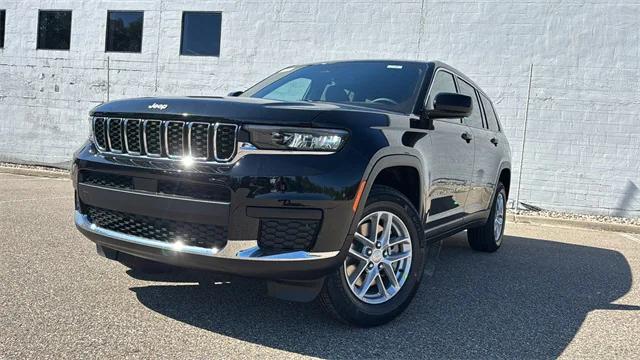 2025 Jeep Grand Cherokee GRAND CHEROKEE L LAREDO X 4X4 2025 Jeep Grand Cherokee GRAND CHEROKEE L LAREDO X 4X4
