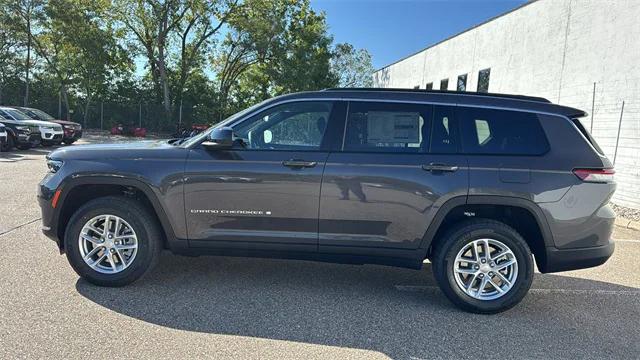 2025 Jeep Grand Cherokee GRAND CHEROKEE L LAREDO X 4X4 2025 Jeep Grand Cherokee GRAND CHEROKEE L LAREDO X 4X4