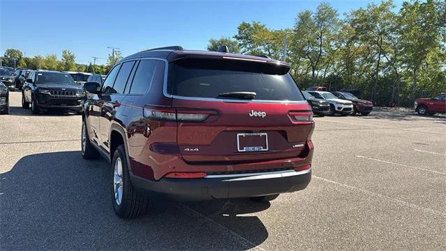 2025 Jeep Grand Cherokee GRAND CHEROKEE L LAREDO X 4X4