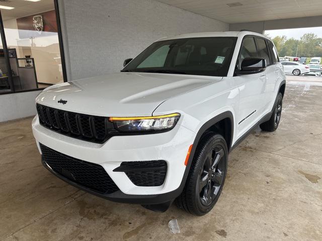 2025 Jeep Grand Cherokee GRAND CHEROKEE ALTITUDE X 4X4 2025 Jeep Grand Cherokee GRAND CHEROKEE ALTITUDE X 4X4