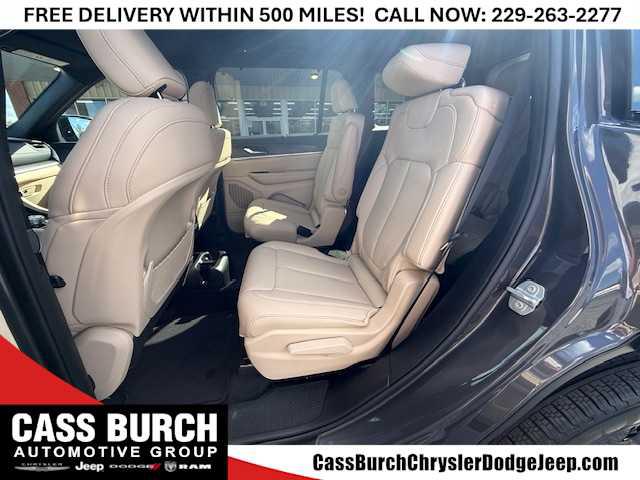 2025 Jeep Grand Cherokee Limited 4x2