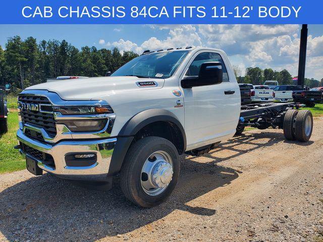 2026 RAM Ram 5500 Chassis Cab RAM 5500 TRADESMAN CHASSIS REGULAR CAB 4X2 84 CA