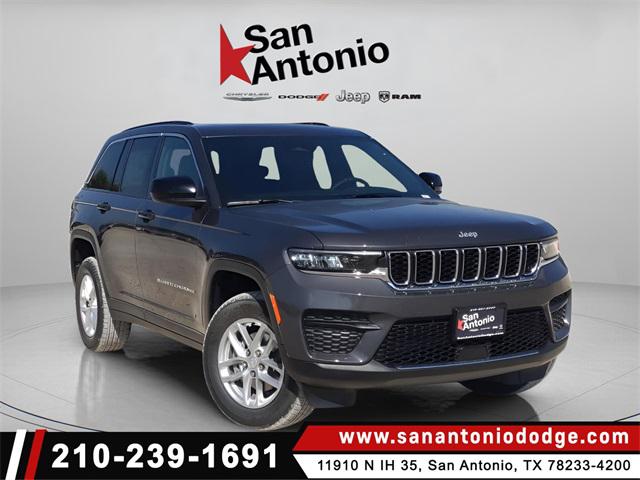 2025 Jeep Grand Cherokee GRAND CHEROKEE LAREDO X 4X2