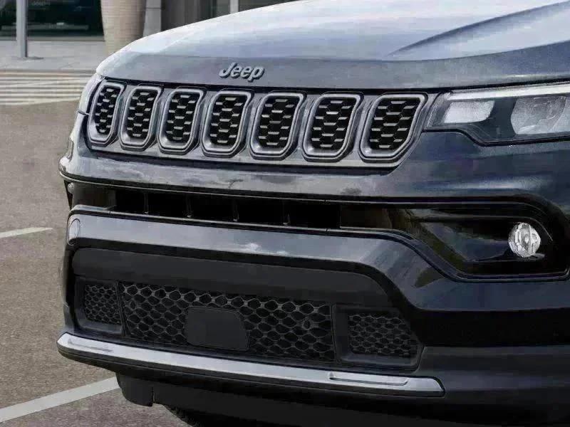 New 2026 Diamond Black Crystal Pearl-Coat Exterior Paint Jeep Limited image 37