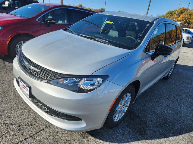 2026 Chrysler Voyager VOYAGER LX