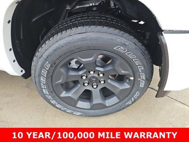 2026 Ram 1500 Big Horn Crew Cab 4x4 5'7" Box