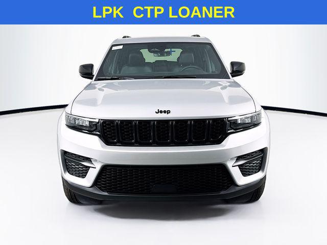 2025 Jeep Grand Cherokee GRAND CHEROKEE ALTITUDE X 4X4 2025 Jeep Grand Cherokee GRAND CHEROKEE ALTITUDE X 4X4