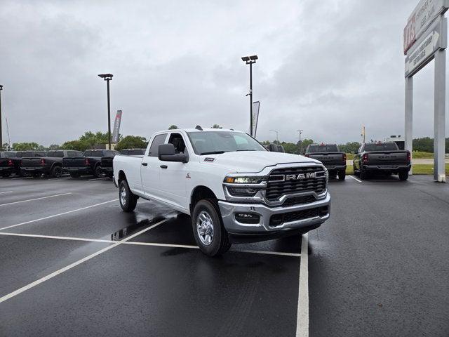 2026 RAM Ram 2500 RAM 2500 TRADESMAN CREW CAB 4X4 8 BOX