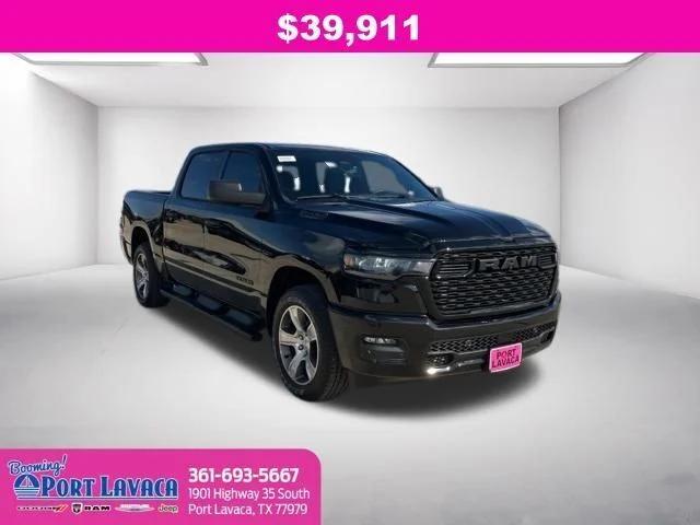 2025 RAM Ram 1500 RAM 1500 TRADESMAN CREW CAB 4X2 57 BOX 2025 RAM Ram 1500 RAM 1500 TRADESMAN CREW CAB 4X2 57 BOX