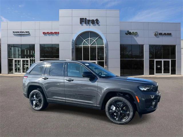 2025 Jeep Grand Cherokee GRAND CHEROKEE ALTITUDE X 4X4