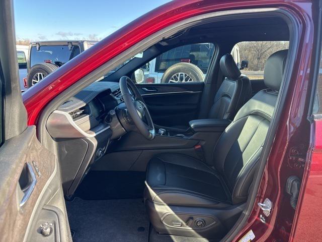 2025 Jeep Grand Cherokee Limited 4x4