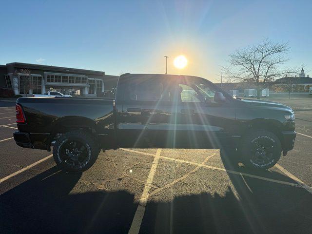 2026 RAM Ram 1500 RAM 1500 WARLOCK CREW CAB 4X4 57 BOX 2026 RAM Ram 1500 RAM 1500 WARLOCK CREW CAB 4X4 57 BOX