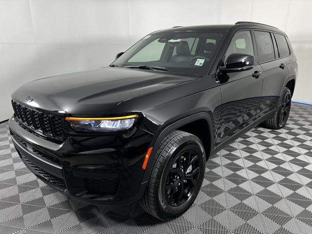 2025 Jeep Grand Cherokee GRAND CHEROKEE L ALTITUDE X 4X2