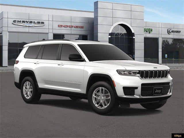 2025 Jeep Grand Cherokee Laredo X 4x4