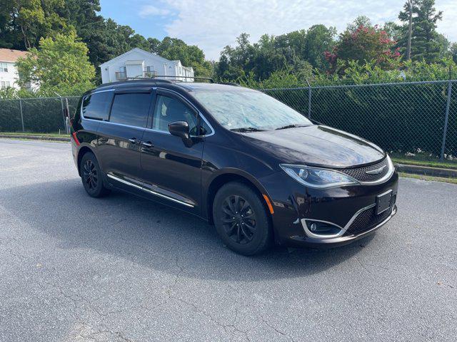 2017 Chrysler Pacifica Touring-L 2017 Chrysler Pacifica Touring-L