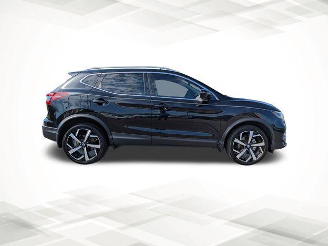 2022 Nissan Rogue Sport SL FWD Xtronic CVT