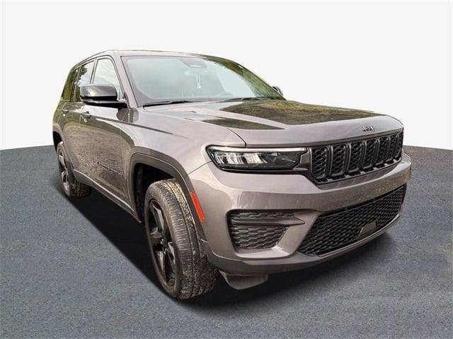 2023 Jeep Grand Cherokee Altitude 4x4